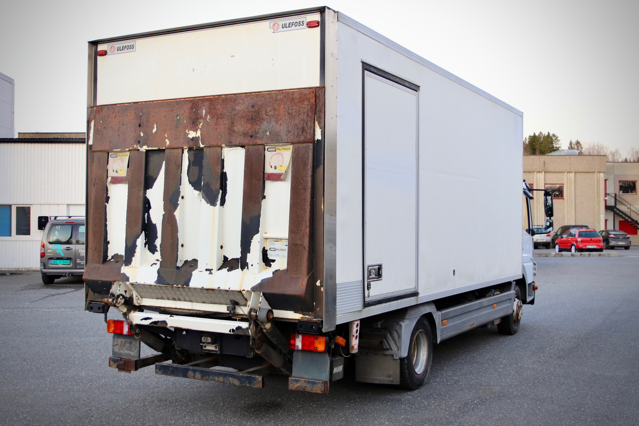 MERCEDES-BENZ Attego - 厢式卡车:图5 MERCEDES-BENZ Attego - 厢式卡车:图5