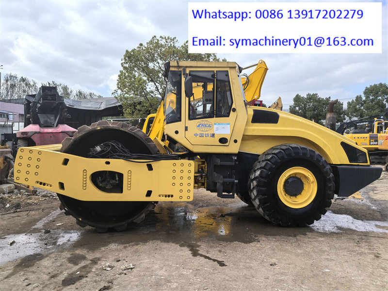 Bomag BW226DH-4 - 压实机:图2 Bomag BW226DH-4 - 压实机:图2