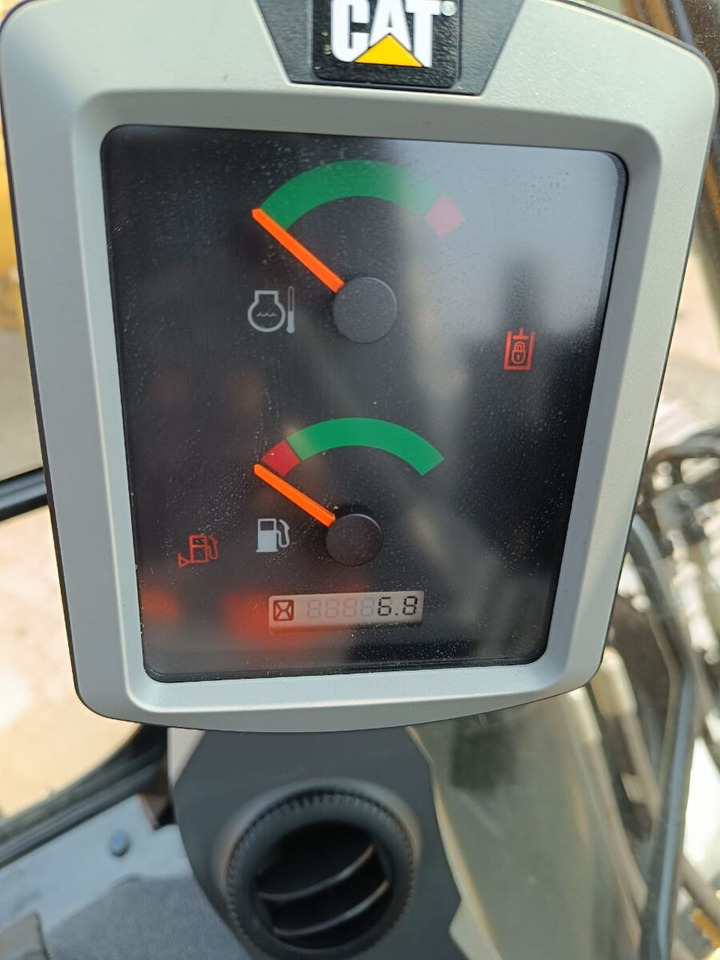 New Caterpillar 320D3GC tracked excavator - 履带式挖掘机:图3 New Caterpillar 320D3GC tracked excavator - 履带式挖掘机:图3