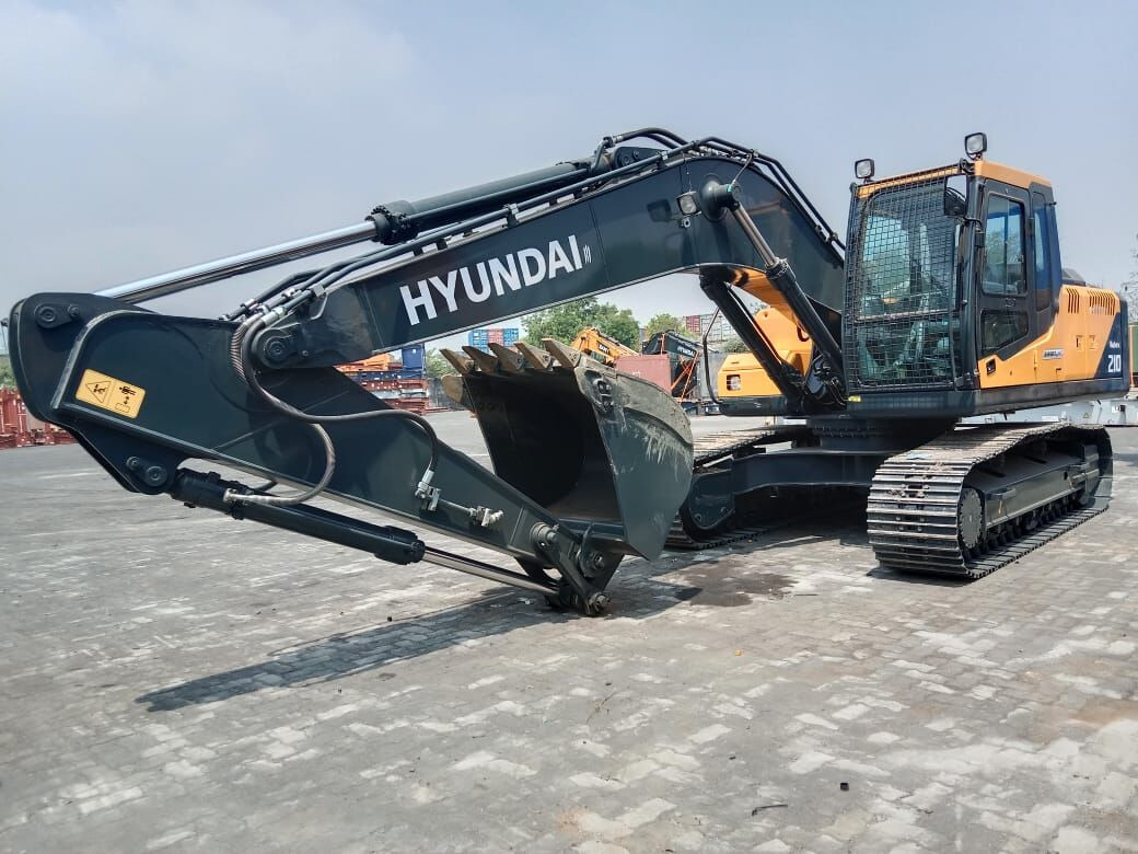 New Hyundai R210 tracked excavator - 履带式挖掘机:图2 New Hyundai R210 tracked excavator - 履带式挖掘机:图2