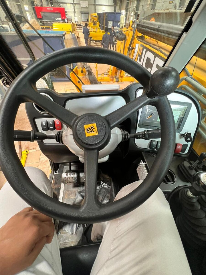 New JCB 530-110 telehandler - 伸缩臂叉装车:图5 New JCB 530-110 telehandler - 伸缩臂叉装车:图5