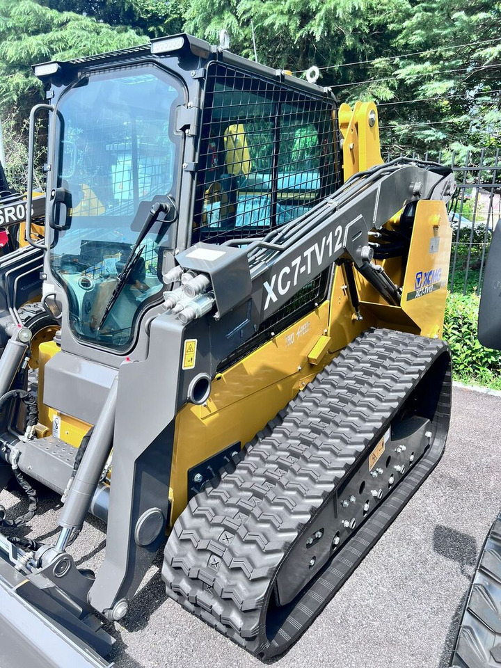 New XCMG XC7-SR08 compact track loader - 紧凑型轨道装载机:图5 New XCMG XC7-SR08 compact track loader - 紧凑型轨道装载机:图5