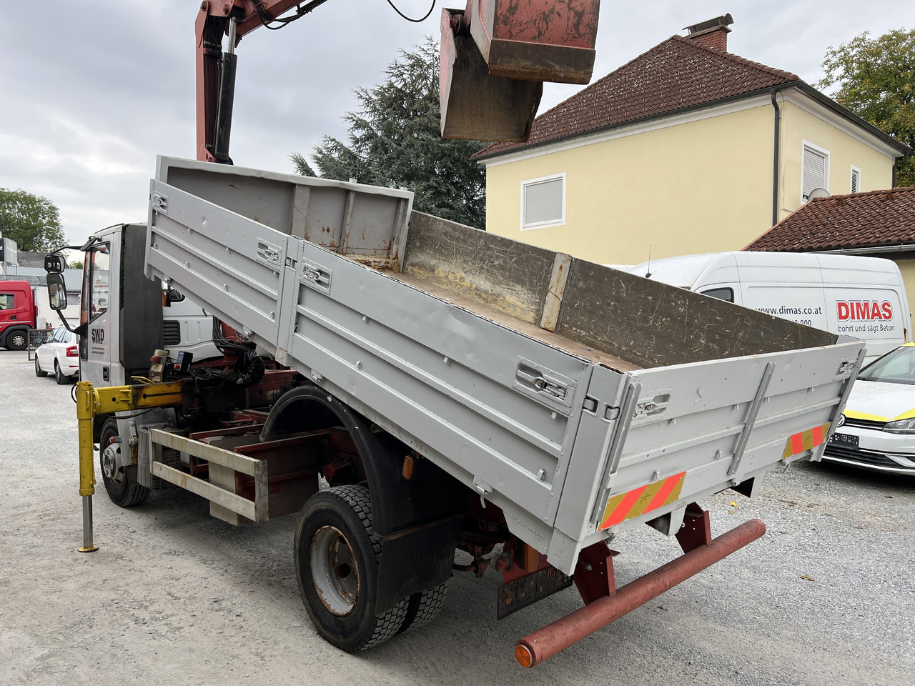 IVECO EUROCARGO 75E15 Kipper mit Kran - 翻斗车, 起重车:图5 IVECO EUROCARGO 75E15 Kipper mit Kran - 翻斗车, 起重车:图5