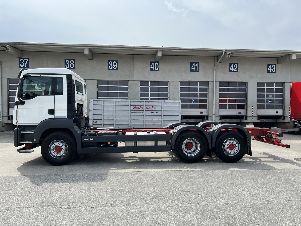 MAN TGS 26 510 Lenk-Liftachse | Retarder | Klima - 驾驶室底盘卡车:图4 MAN TGS 26 510 Lenk-Liftachse | Retarder | Klima - 驾驶室底盘卡车:图4