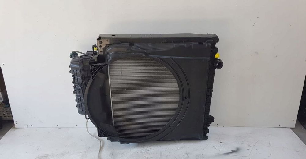 CHŁODNICE MAN TGS E6. MAHLE NOWY ORYGINAŁ 82CM. - 冷却系统 适用于 卡车:图3 CHŁODNICE MAN TGS E6. MAHLE NOWY ORYGINAŁ 82CM. - 冷却系统 适用于 卡车:图3