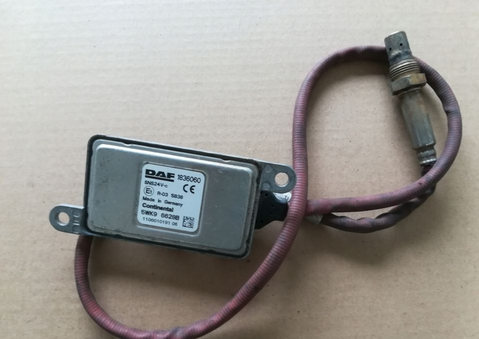 CZUJNIK NOX DAF 1836060 - 传感器:图1 CZUJNIK NOX DAF 1836060 - 传感器:图1