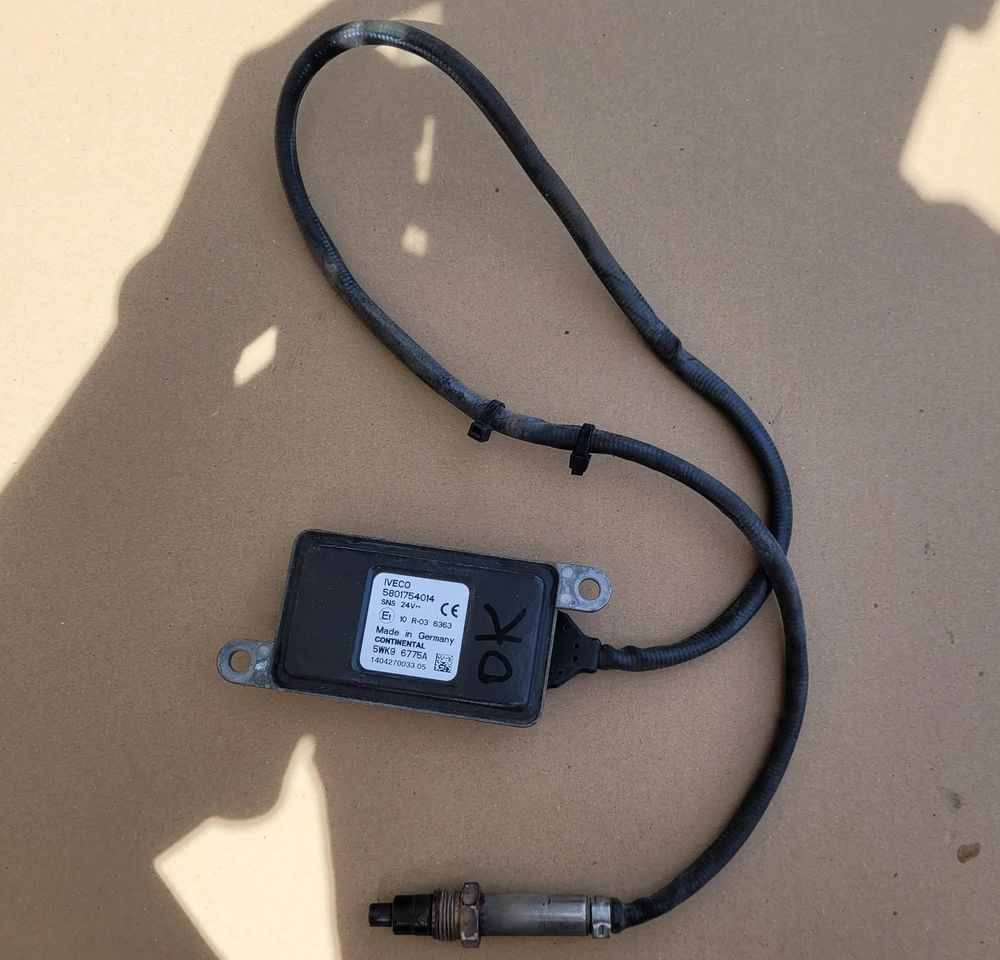 CZUJNIK NOX IVECO EUROCARGO E6 5801754014 - 传感器 适用于 卡车:图1 CZUJNIK NOX IVECO EUROCARGO E6 5801754014 - 传感器 适用于 卡车:图1