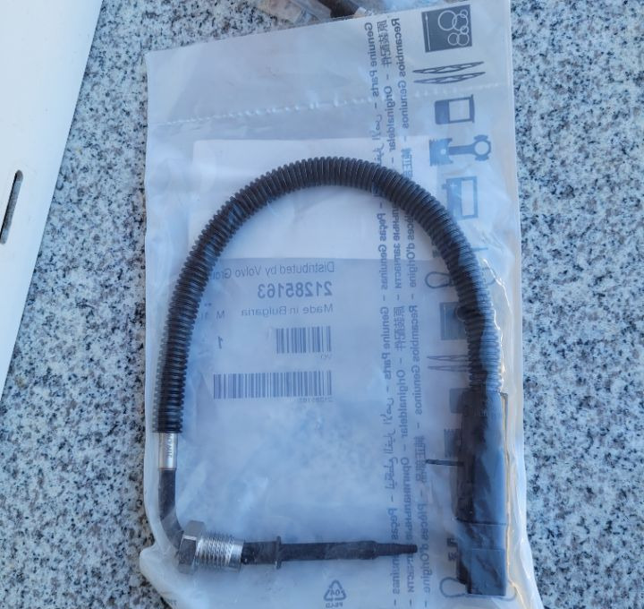 CZUJNIK TEMPERATURY VOLVO FH NOWY ORYGINAŁ OM 21285163 - 传感器 适用于 卡车:图1 CZUJNIK TEMPERATURY VOLVO FH NOWY ORYGINAŁ OM 21285163 - 传感器 适用于 卡车:图1