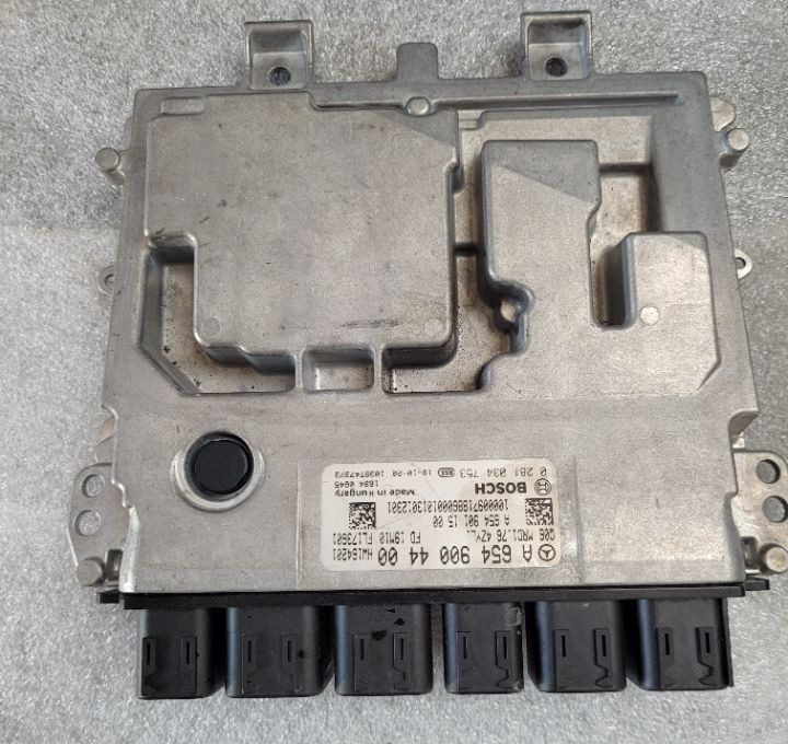 DRZWI IVECO DAILY MASTER MASCOTT PRAWE - ECU 适用于 卡车:图1 DRZWI IVECO DAILY MASTER MASCOTT PRAWE - ECU 适用于 卡车:图1