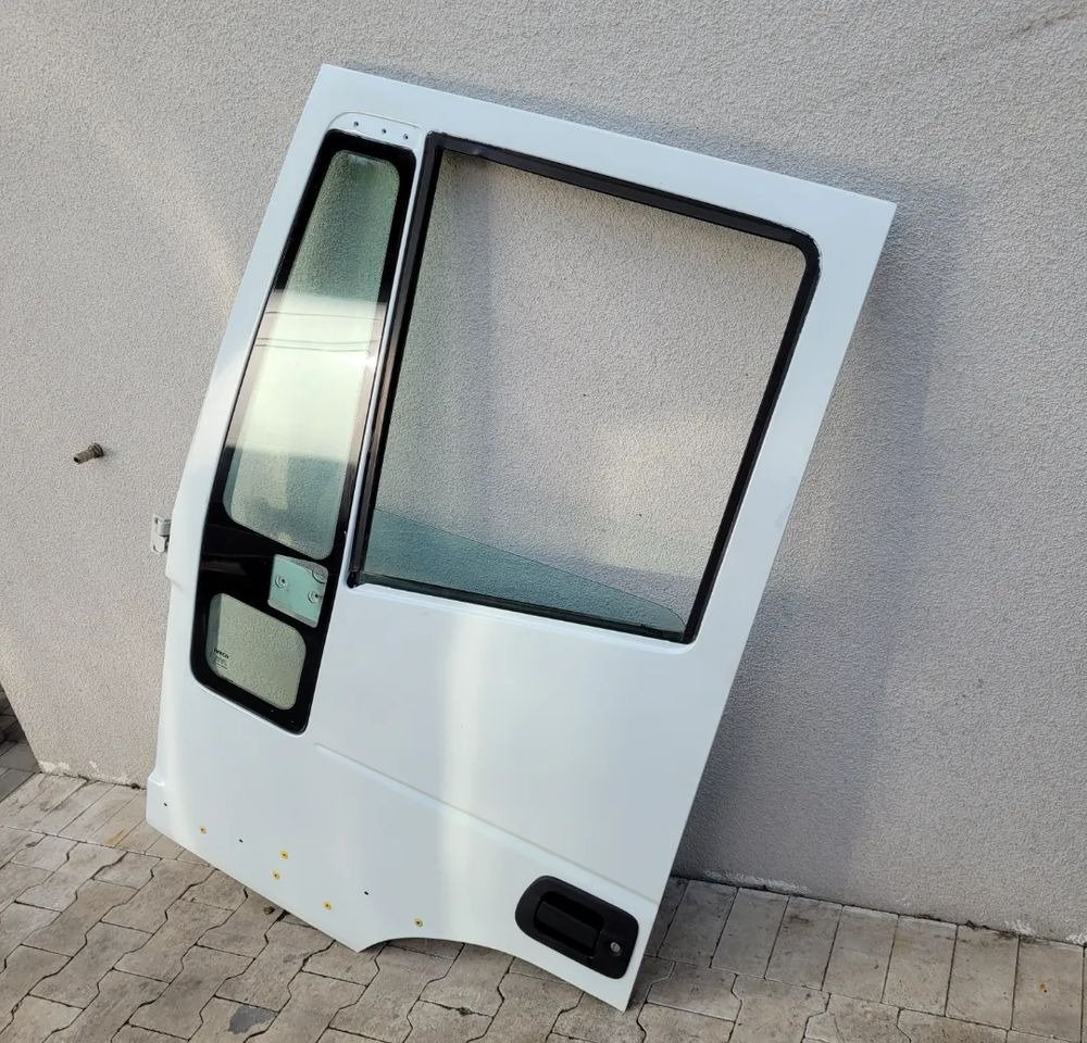 DRZWI LEWE IVECO EUROCARGO - 车门及其零件 适用于 卡车:图2 DRZWI LEWE IVECO EUROCARGO - 车门及其零件 适用于 卡车:图2
