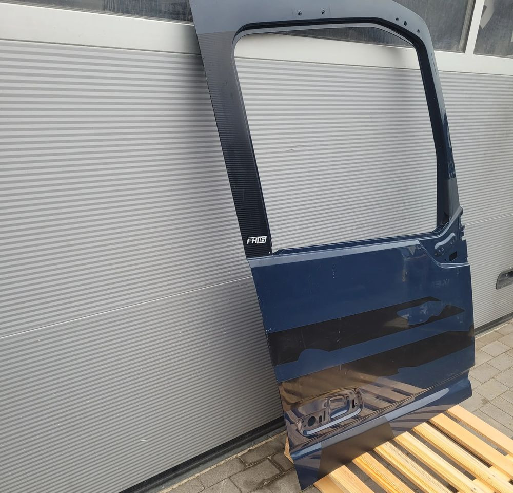 DRZWI VOLVO FH4 FH5 ORYGINAŁ RH. CHWALIM116 - 车门及其零件 适用于 卡车:图2 DRZWI VOLVO FH4 FH5 ORYGINAŁ RH. CHWALIM116 - 车门及其零件 适用于 卡车:图2