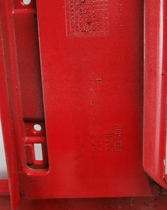 GRILL ATRAPA VOLVO Fh12 ORYGINAŁ - 格栅 适用于 卡车:图4 GRILL ATRAPA VOLVO Fh12 ORYGINAŁ - 格栅 适用于 卡车:图4