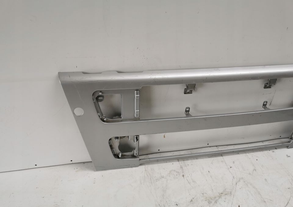 GRILL ATRAPA VOLVO Fh12 ORYGINAŁ - 格栅 适用于 卡车:图3 GRILL ATRAPA VOLVO Fh12 ORYGINAŁ - 格栅 适用于 卡车:图3