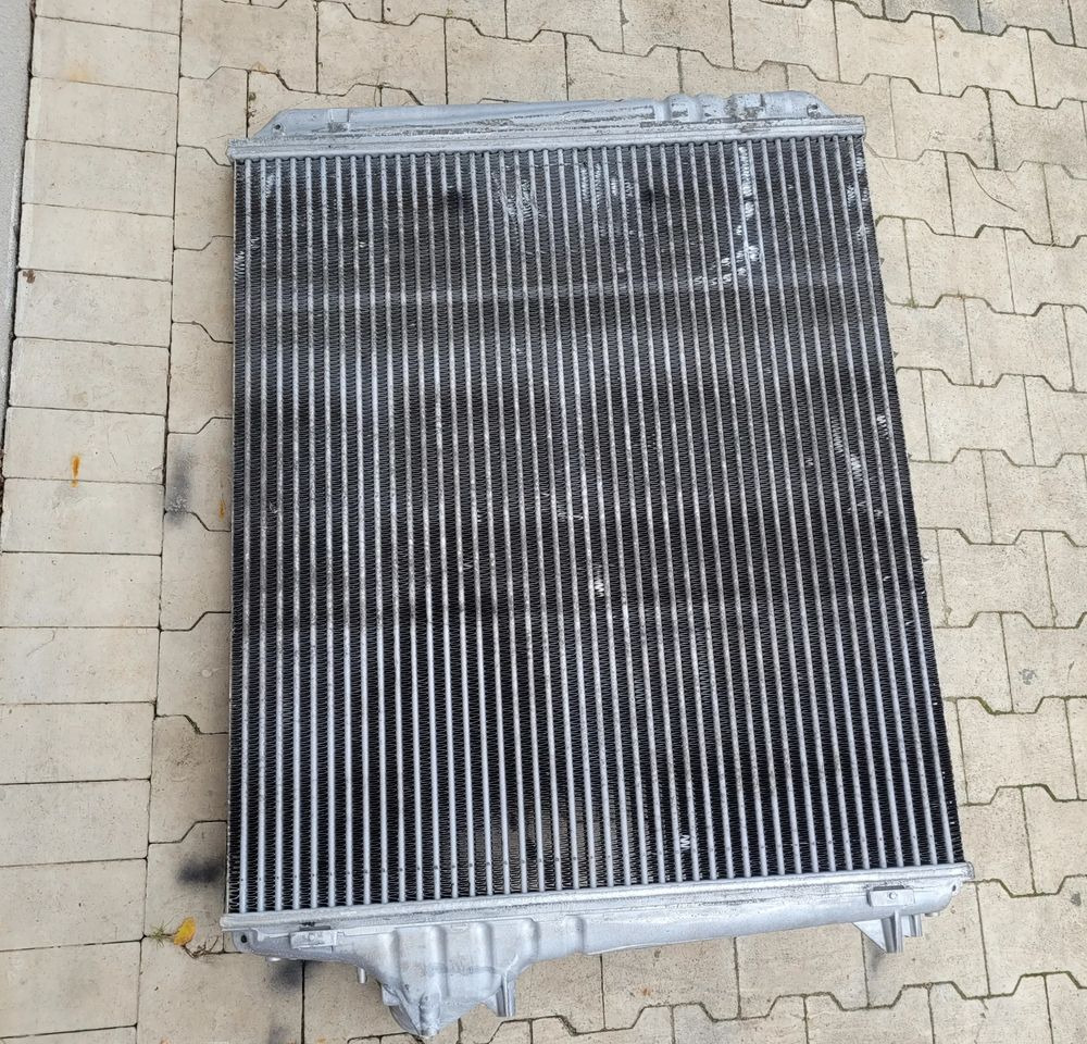 INTERCOOLER VOLVO FH4 RENAULT RANGE T 21631996 ORYGINAŁ CHWALIM116 - 中冷器 适用于 卡车:图2 INTERCOOLER VOLVO FH4 RENAULT RANGE T 21631996 ORYGINAŁ CHWALIM116 - 中冷器 适用于 卡车:图2