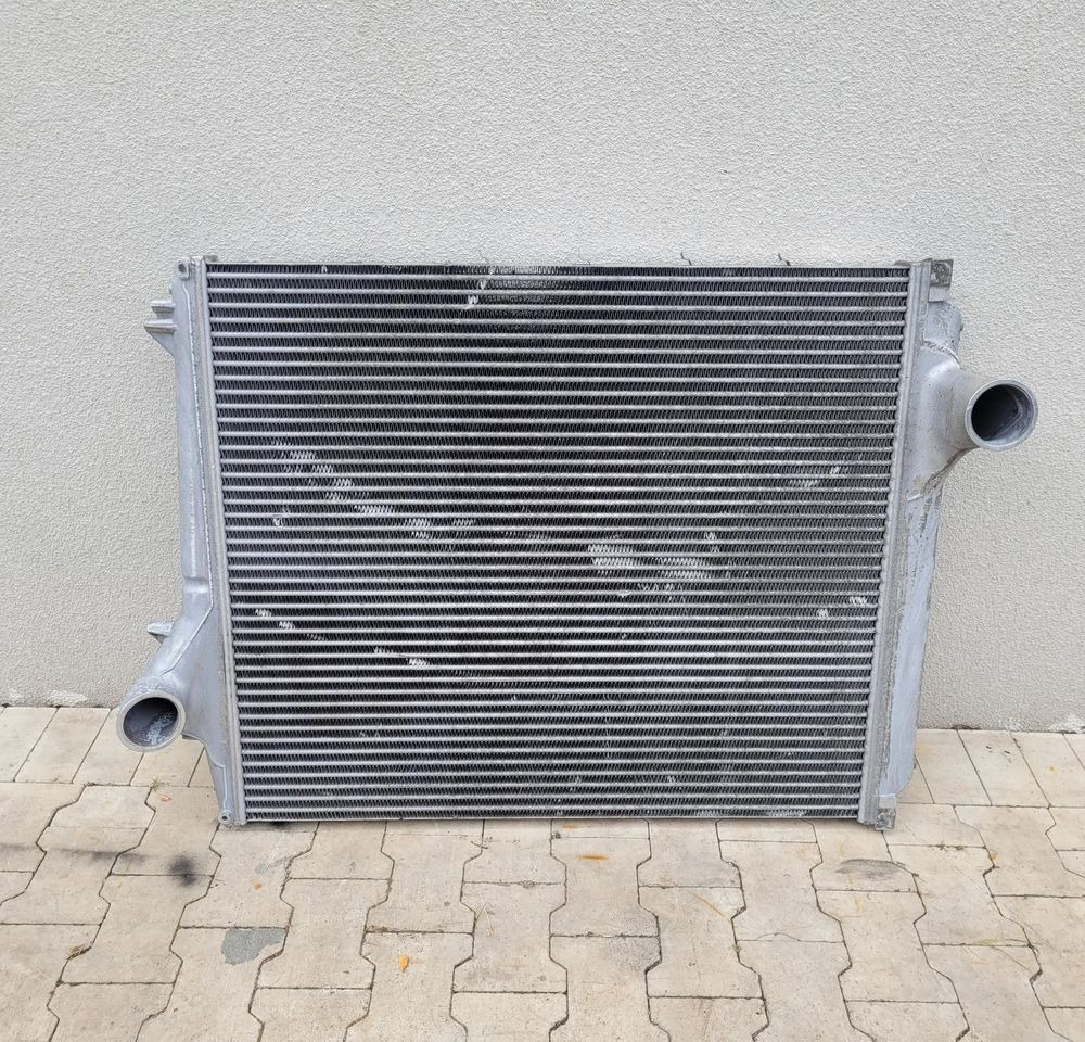 INTERCOOLER VOLVO FH4 RENAULT RANGE T 21631996 ORYGINAŁ CHWALIM116 - 中冷器 适用于 卡车:图1 INTERCOOLER VOLVO FH4 RENAULT RANGE T 21631996 ORYGINAŁ CHWALIM116 - 中冷器 适用于 卡车:图1