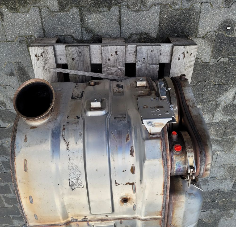 KATALIZATOR RENAULT RANGE T GAMA 23046491 CHWALIM116 - 车身和外部 适用于 卡车:图3 KATALIZATOR RENAULT RANGE T GAMA 23046491 CHWALIM116 - 车身和外部 适用于 卡车:图3