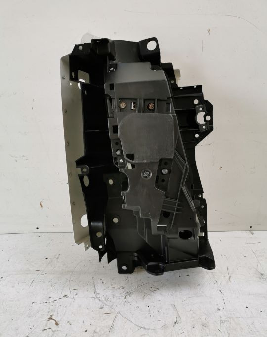 LAMPA GARNEK OKULAR VOLVO FH 13 - 前照灯 适用于 卡车:图2 LAMPA GARNEK OKULAR VOLVO FH 13 - 前照灯 适用于 卡车:图2