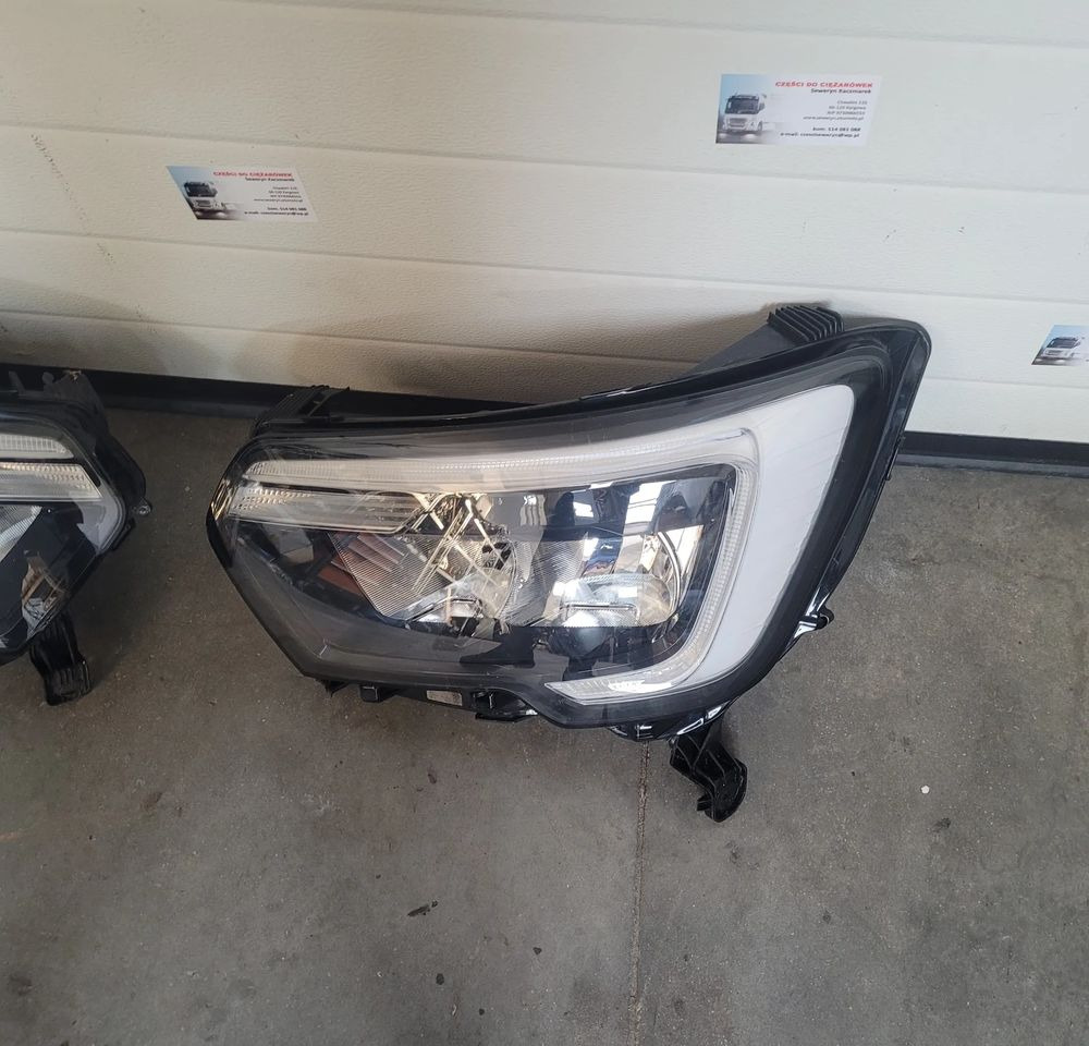 LAMPY RENAULT MASTER 3 ORYGINAŁ CHWALIM116 USZKODZONE - 灯光/ 照明 适用于 小型货车:图2 LAMPY RENAULT MASTER 3 ORYGINAŁ CHWALIM116 USZKODZONE - 灯光/ 照明 适用于 小型货车:图2