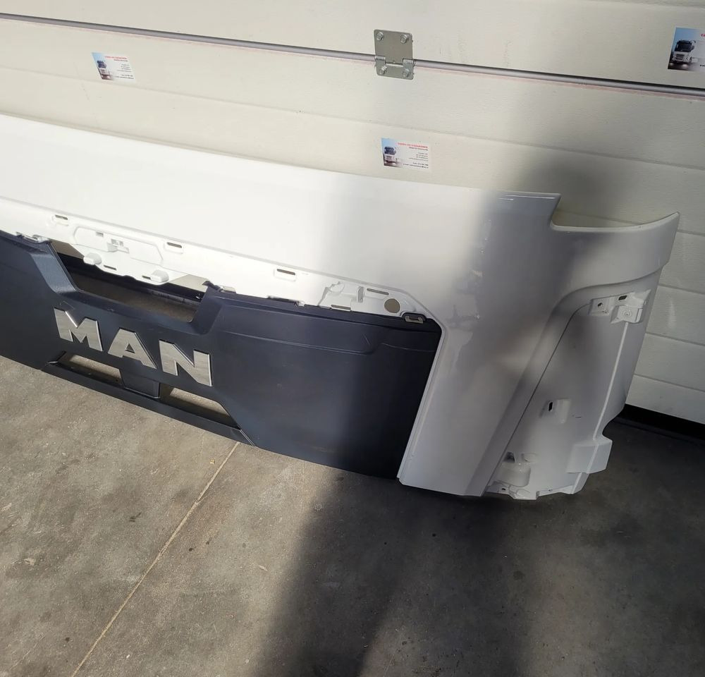 MASKA ATRAPA MAN TGL NM. ORYGINAŁ 81.61110-6123 CHWALIM116 - 引擎罩 适用于 卡车:图2 MASKA ATRAPA MAN TGL NM. ORYGINAŁ 81.61110-6123 CHWALIM116 - 引擎罩 适用于 卡车:图2
