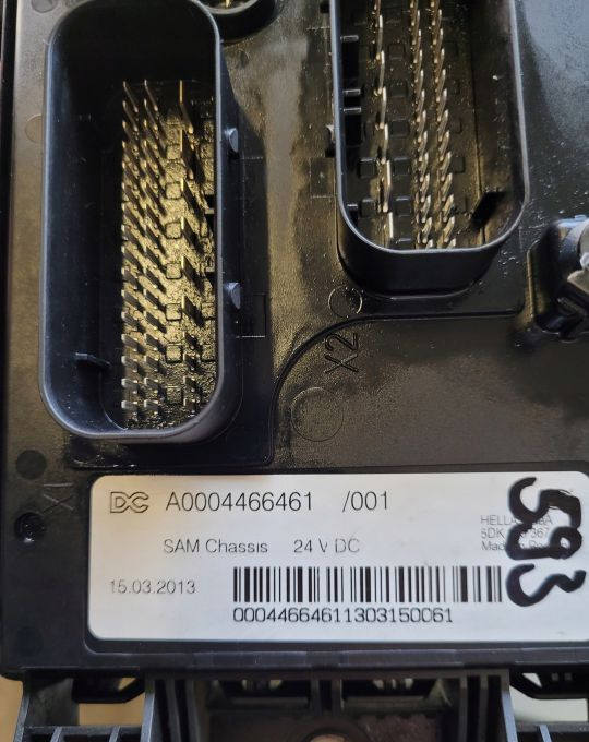 MODUŁ SAM MERCEDES ACTROS A0004466461 - ECU 适用于 卡车:图2 MODUŁ SAM MERCEDES ACTROS A0004466461 - ECU 适用于 卡车:图2