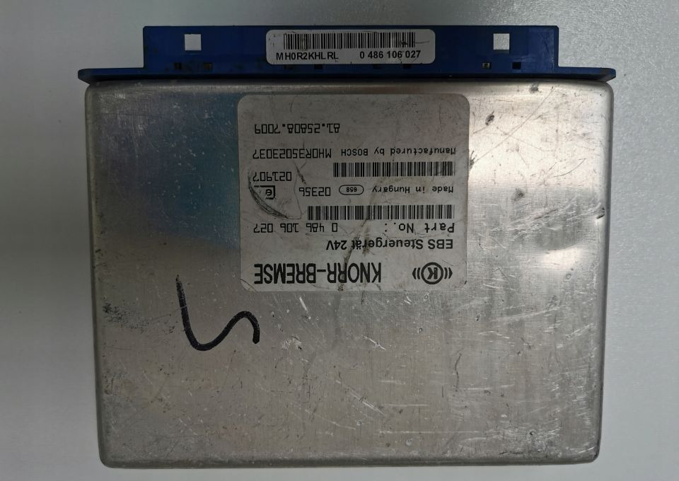 Moduł sterownik komputer EBS Man TGX 81.25808-7009 - ECU 适用于 卡车:图1 Moduł sterownik komputer EBS Man TGX 81.25808-7009 - ECU 适用于 卡车:图1
