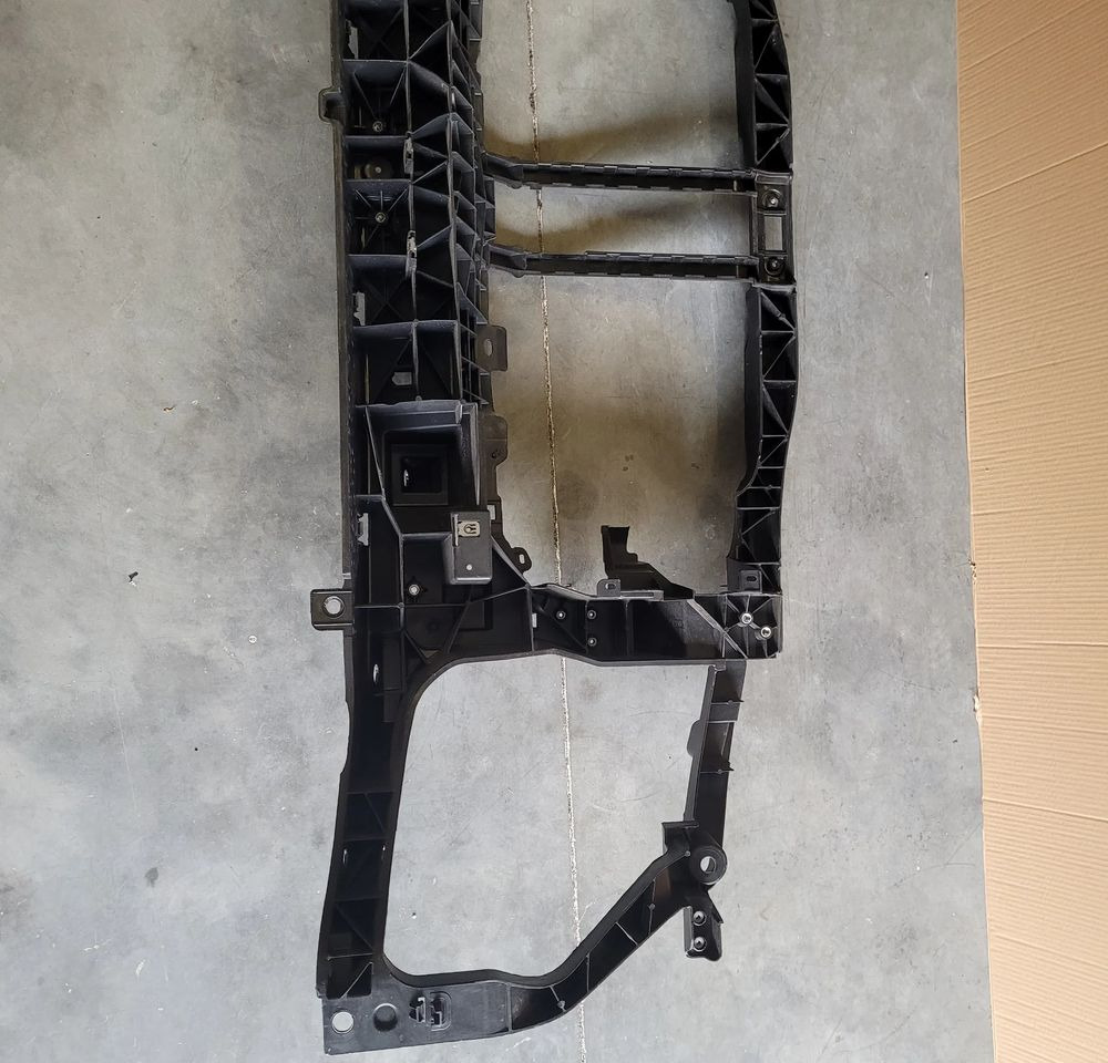 PAS PRZÓD WZMOCNIENIE RENAULT MASTER NM.ORYGINAŁ 625000232R CHWALIM116 - 车身和外部 适用于 小型货车:图5 PAS PRZÓD WZMOCNIENIE RENAULT MASTER NM.ORYGINAŁ 625000232R CHWALIM116 - 车身和外部 适用于 小型货车:图5