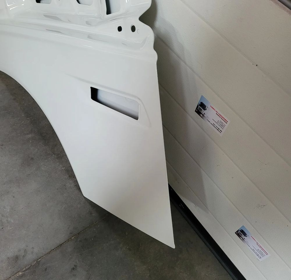 PRZEDŁUŻENIE DRZWI VOLVO FH5 ORYGINAŁ PRAWE CHWALIM116 - 车门及其零件 适用于 卡车:图2 PRZEDŁUŻENIE DRZWI VOLVO FH5 ORYGINAŁ PRAWE CHWALIM116 - 车门及其零件 适用于 卡车:图2