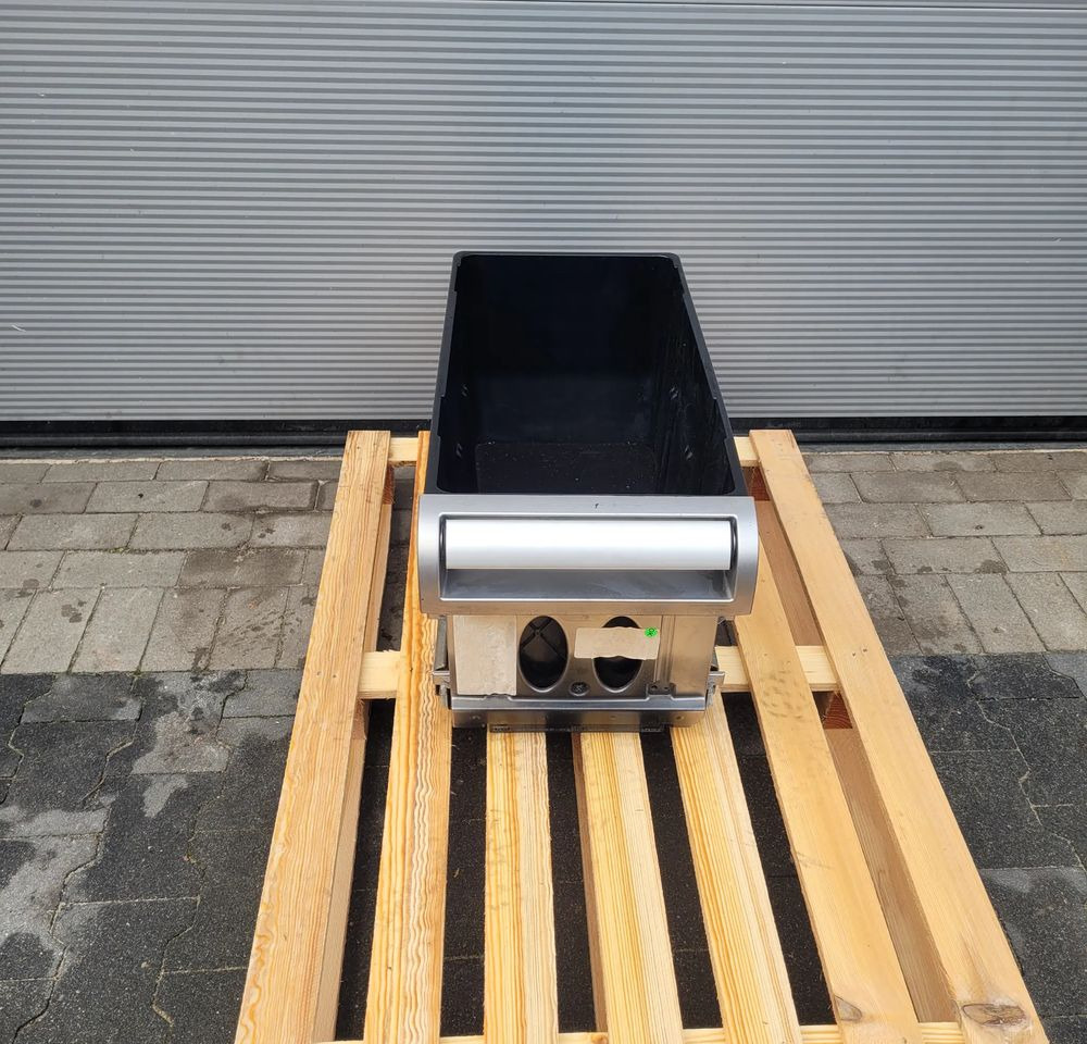 SCHOWEK BOX DAF XF 106 LIFT ORYGINAŁ CHWALIM116 - 驾驶室和内部 适用于 卡车:图1 SCHOWEK BOX DAF XF 106 LIFT ORYGINAŁ CHWALIM116 - 驾驶室和内部 适用于 卡车:图1