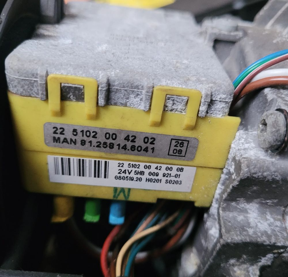 STEROWNIK WEBASTO MAN 81.25814.6041 - ECU 适用于 卡车:图1 STEROWNIK WEBASTO MAN 81.25814.6041 - ECU 适用于 卡车:图1