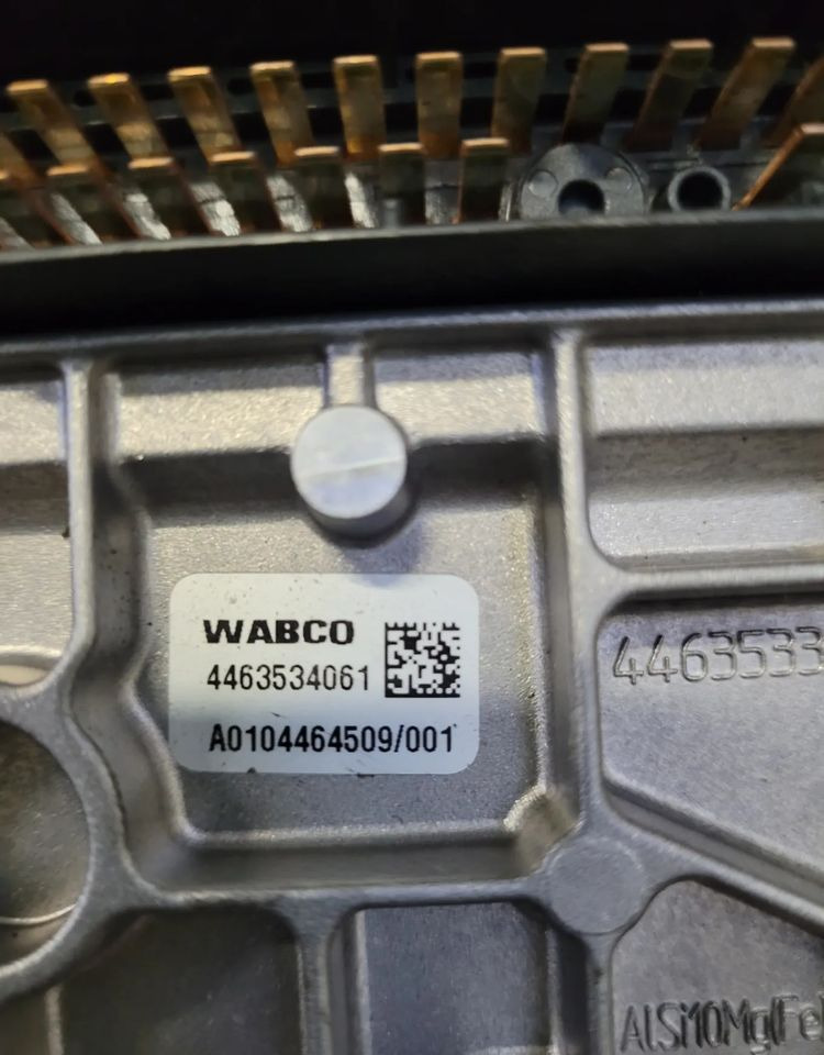 STEROWNIK WYBIERAKA MERCEDES ACTROS MP4 A0014464509/001 CHWALIM116 - ECU 适用于 卡车:图1 STEROWNIK WYBIERAKA MERCEDES ACTROS MP4 A0014464509/001 CHWALIM116 - ECU 适用于 卡车:图1