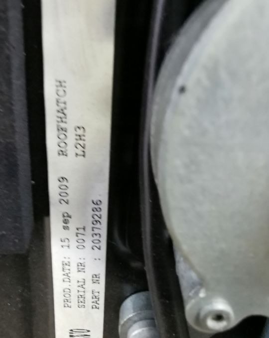 SZYBERDACH VOLVO FH 12 13 ORYGINAŁ 20379286 - 车身和外部 适用于 卡车:图3 SZYBERDACH VOLVO FH 12 13 ORYGINAŁ 20379286 - 车身和外部 适用于 卡车:图3