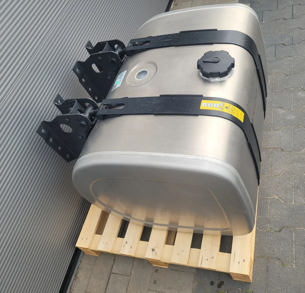 ZBIORNIK PAWLIWA VOLVO MAN IVECO DAF SCANIA 255L NOWY ORYGINAŁ CHWALIM116 - 燃料箱 适用于 卡车:图3 ZBIORNIK PAWLIWA VOLVO MAN IVECO DAF SCANIA 255L NOWY ORYGINAŁ CHWALIM116 - 燃料箱 适用于 卡车:图3