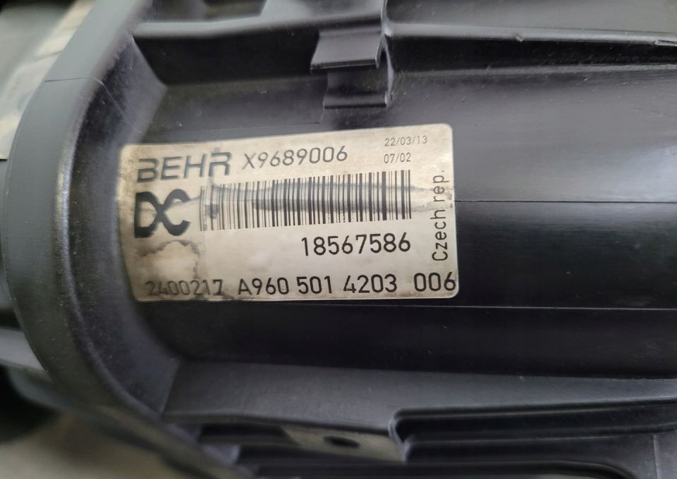 ZBIORNIK WYRÓWNAWCZY MERCEDES ACTROS A9605014203 - 膨胀水箱 适用于 卡车:图2 ZBIORNIK WYRÓWNAWCZY MERCEDES ACTROS A9605014203 - 膨胀水箱 适用于 卡车:图2