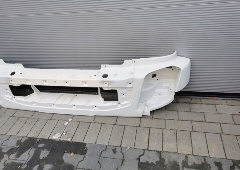 ZDERZAK VOLVO FL E6 NOWY ORYGINAŁ 82639926 - 保险杠 适用于 卡车:图2 ZDERZAK VOLVO FL E6 NOWY ORYGINAŁ 82639926 - 保险杠 适用于 卡车:图2