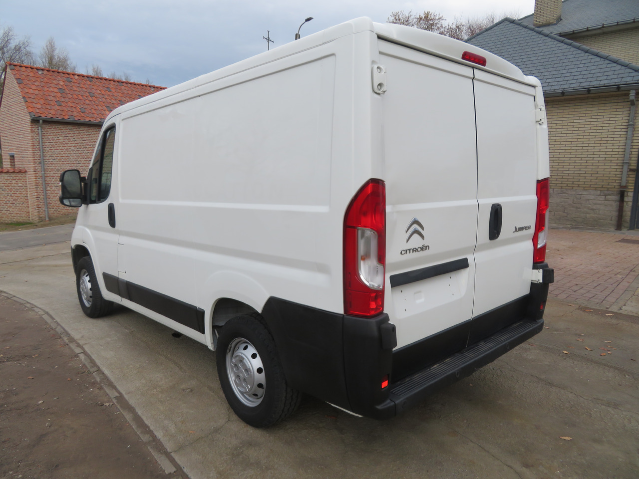 Citroën Jumper 2.2 BlueHDi - L1H1 - 紧凑型面包车:图5 Citroën Jumper 2.2 BlueHDi - L1H1 - 紧凑型面包车:图5