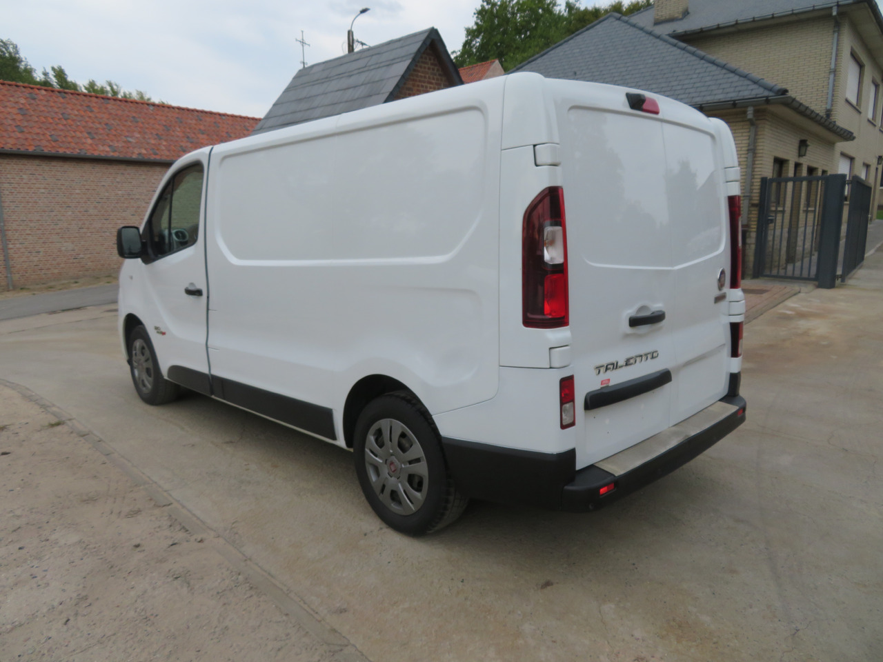 Fiat Talento 120 Multijet - 紧凑型面包车:图5 Fiat Talento 120 Multijet - 紧凑型面包车:图5
