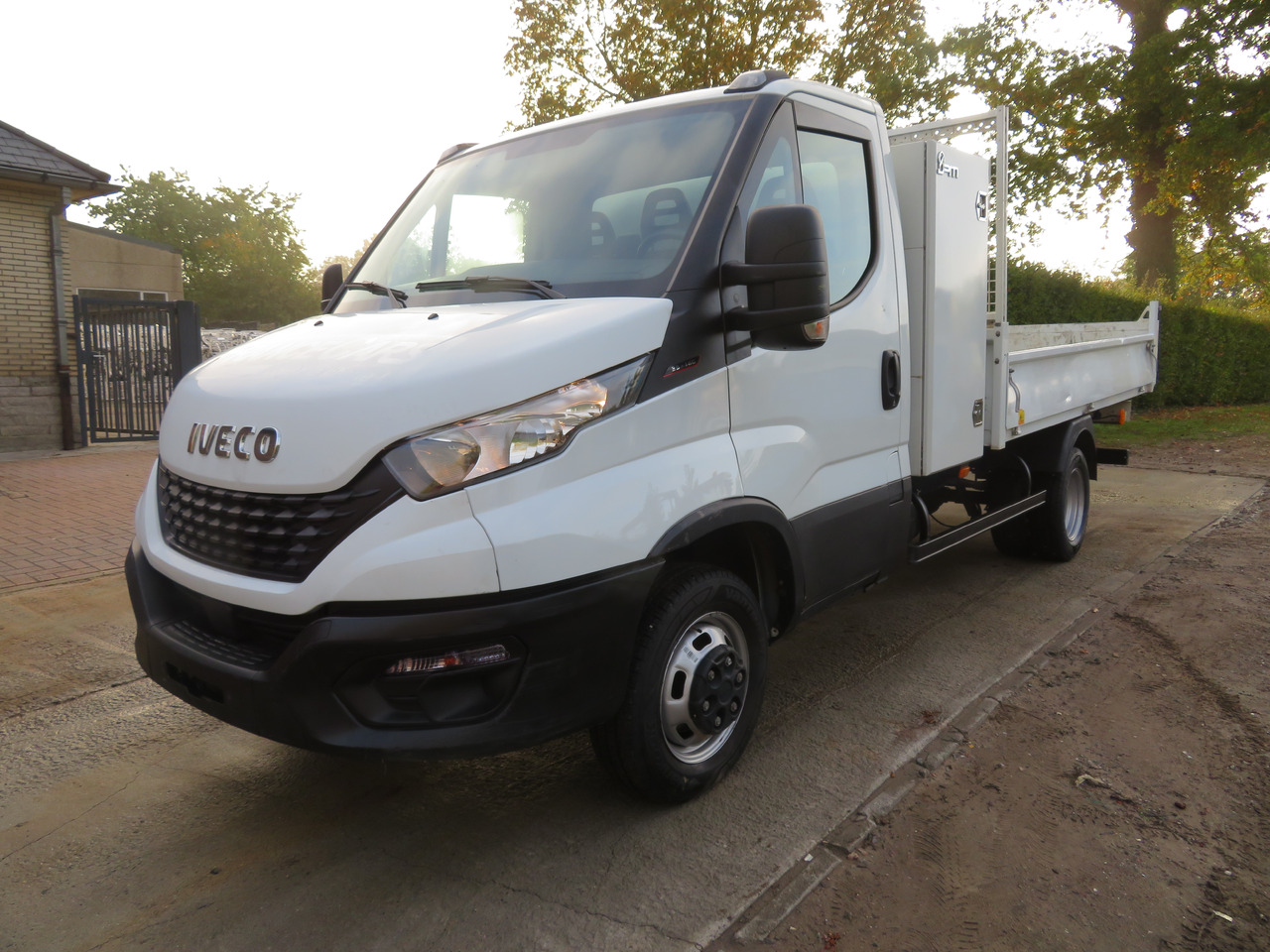 Iveco Daily 35C16 3.0 - L3 - Kipper - 翻斗货车:图3 Iveco Daily 35C16 3.0 - L3 - Kipper - 翻斗货车:图3