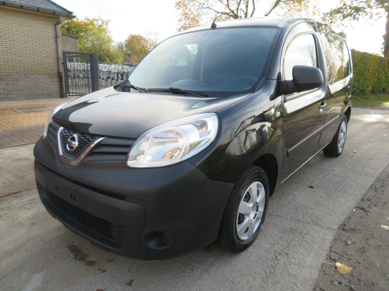 Nissan NV250 1.5dCi - 紧凑型面包车:图3 Nissan NV250 1.5dCi - 紧凑型面包车:图3