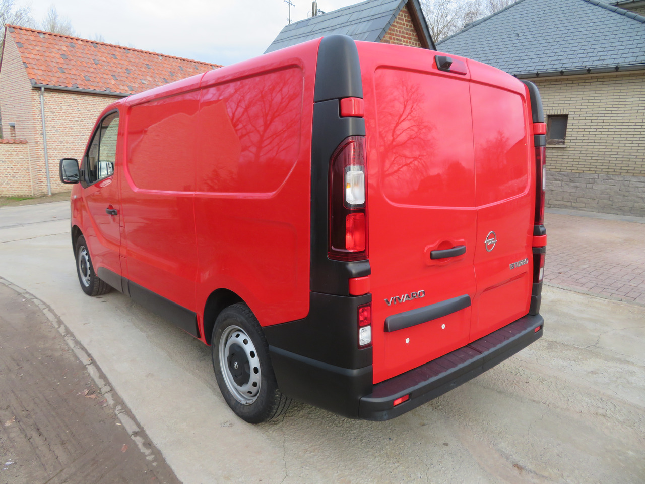 Opel Vivaro 1.6CDTI BI-Turbo - L1H1 - 紧凑型面包车:图5 Opel Vivaro 1.6CDTI BI-Turbo - L1H1 - 紧凑型面包车:图5