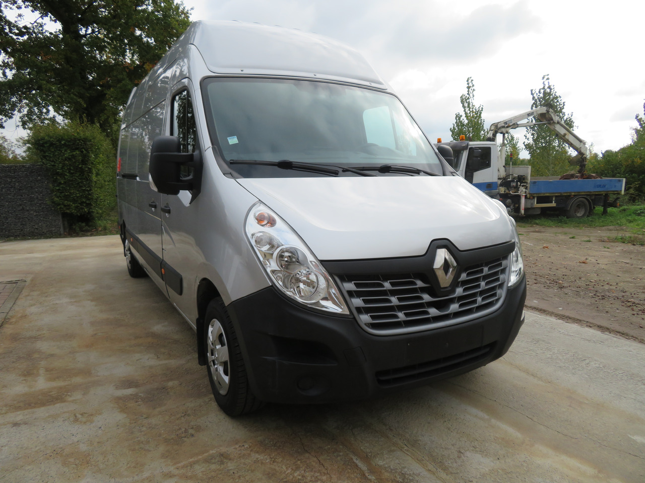 Renault Master 2.3dCi Grand Confort - L3H3 - 无侧窗厢式货车:图1 Renault Master 2.3dCi Grand Confort - L3H3 - 无侧窗厢式货车:图1