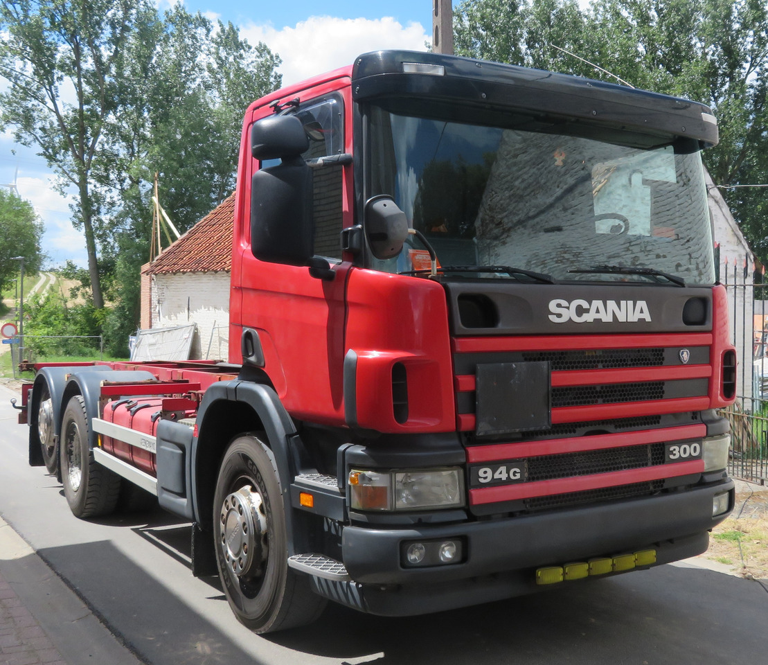 Scania 94 GB 6X2 - 驾驶室底盘卡车:图2 Scania 94 GB 6X2 - 驾驶室底盘卡车:图2