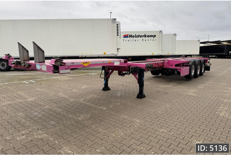Broshuis 3UCC-39/45 Multi / 2x Extandable / 2x Lift Axle - 集装箱运输车/ 可拆卸车身的半拖车:图4 Broshuis 3UCC-39/45 Multi / 2x Extandable / 2x Lift Axle - 集装箱运输车/ 可拆卸车身的半拖车:图4