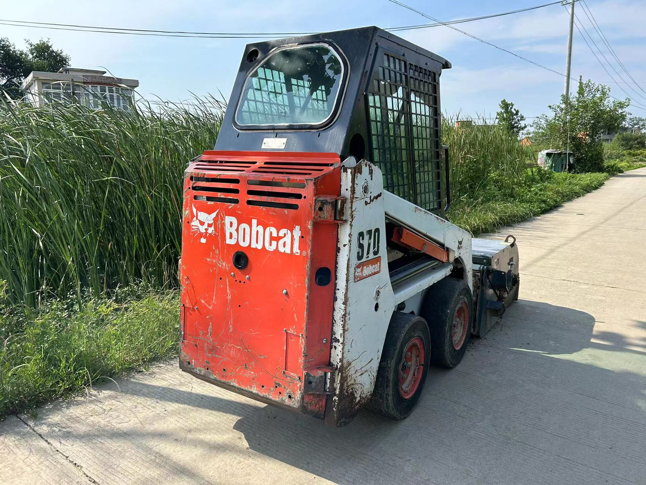 BOBCAT S70 Sliding Sweeper Click for Discount - 滑移装载机:图4 BOBCAT S70 Sliding Sweeper Click for Discount - 滑移装载机:图4