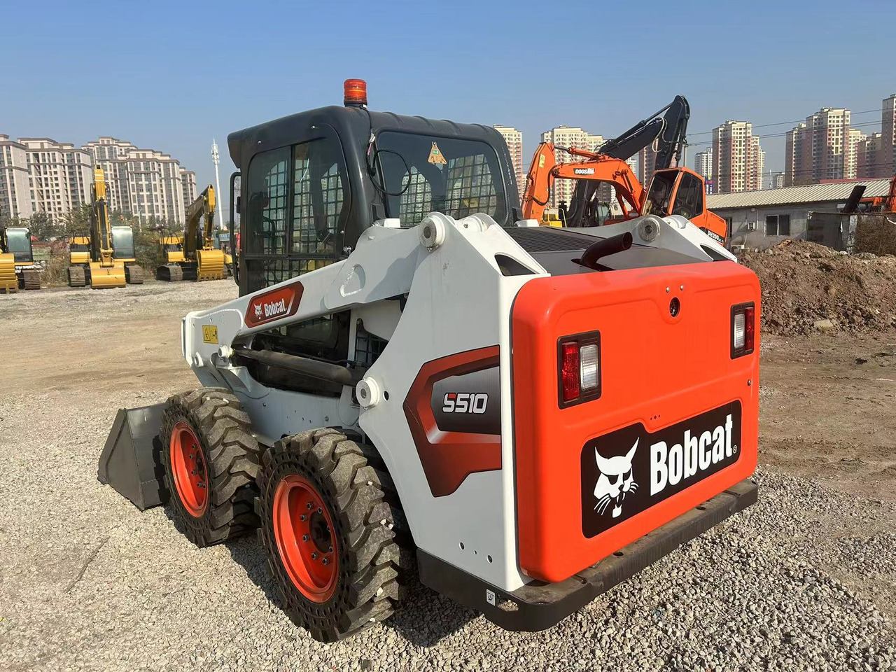 BOBCAT Skid Steer Loader S510 - 建筑机械:图4 BOBCAT Skid Steer Loader S510 - 建筑机械:图4