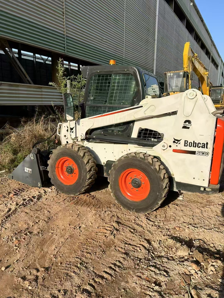 BOBCAT Skid Steer Loader S630 Good Condition - 滑移装载机:图5 BOBCAT Skid Steer Loader S630 Good Condition - 滑移装载机:图5