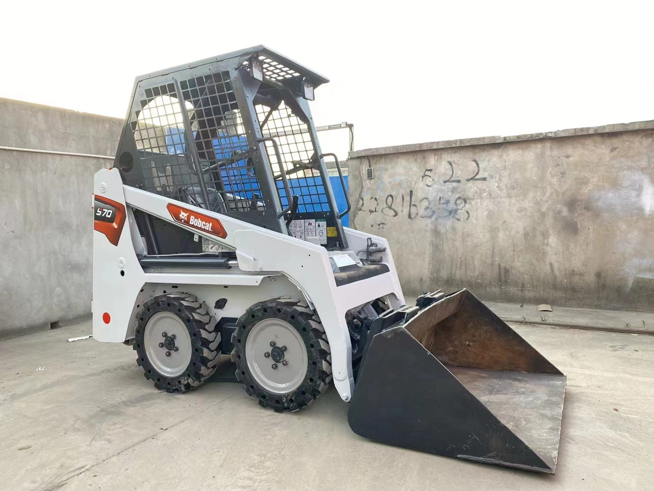 BOBCAT Skid Steer Loader S70 - 滑移装载机:图3 BOBCAT Skid Steer Loader S70 - 滑移装载机:图3