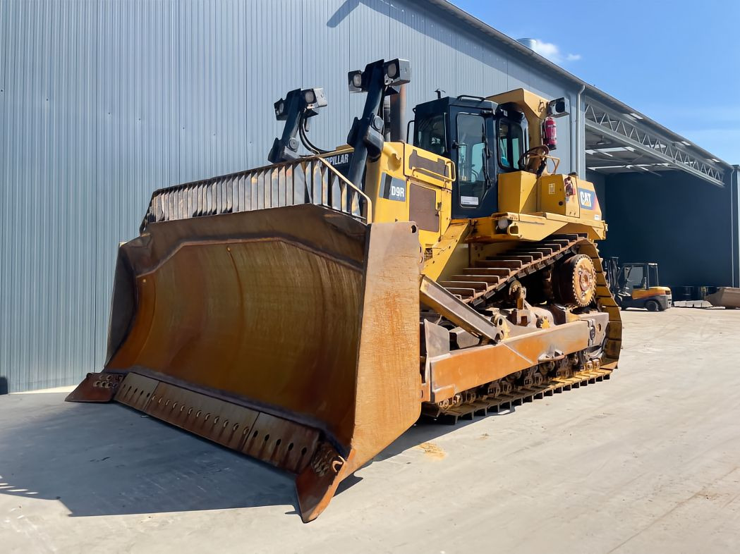 CAT Bulldozer D9R Click for Discount - 推土机:图2 CAT Bulldozer D9R Click for Discount - 推土机:图2