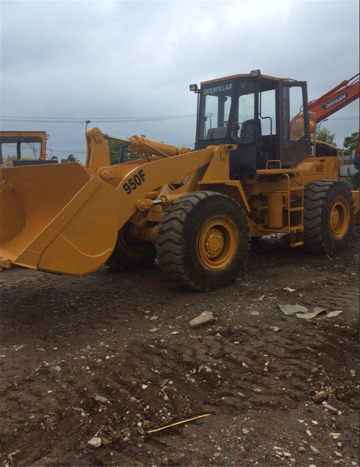CAT Wheel Loader CAT 950F - 轮式装载机:图2 CAT Wheel Loader CAT 950F - 轮式装载机:图2