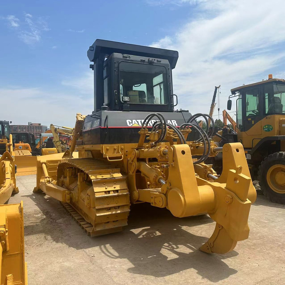 CATERPILLAR D8R bulldozer - 推土机:图1 CATERPILLAR D8R bulldozer - 推土机:图1