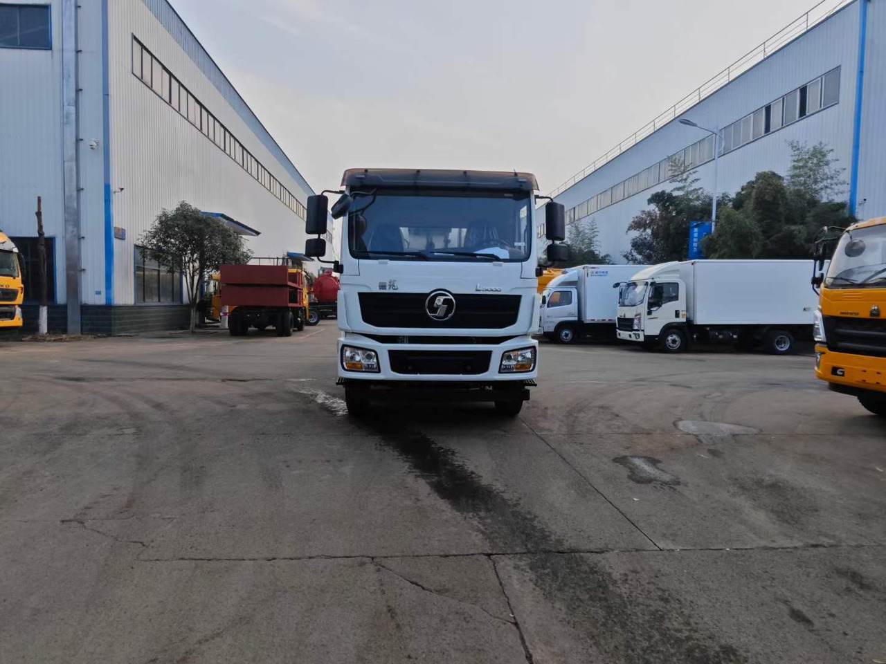 DONGFENG Asphalt Spreader - 沥青铺路机:图4 DONGFENG Asphalt Spreader - 沥青铺路机:图4